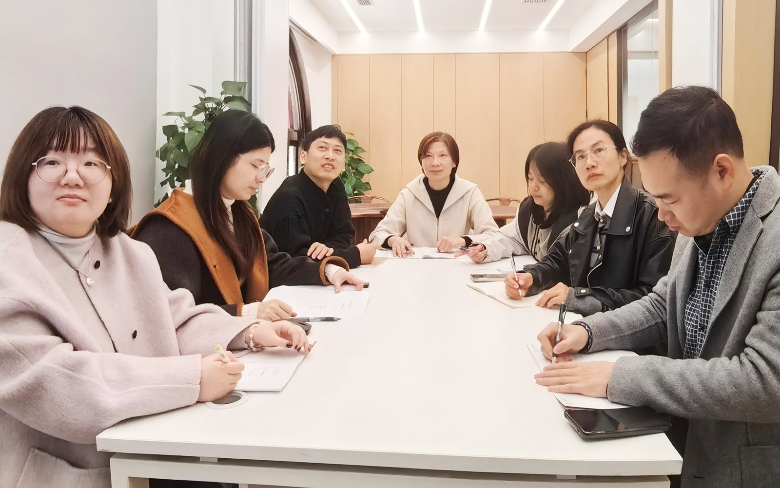 692ff099d8230.jpg 692ff099d8230.jpg