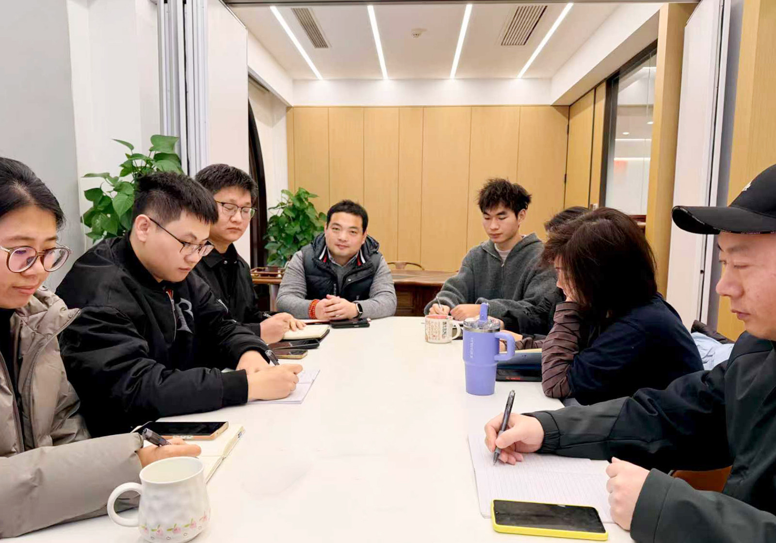 6939236aa426a.jpg 6939236aa426a.jpg