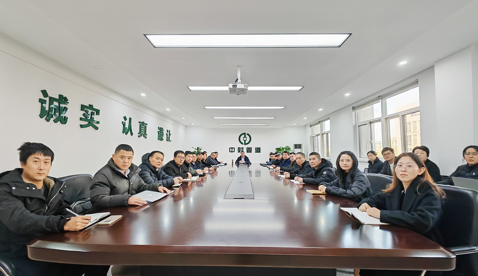 6940c74105ef5.jpg 6940c74105ef5.jpg